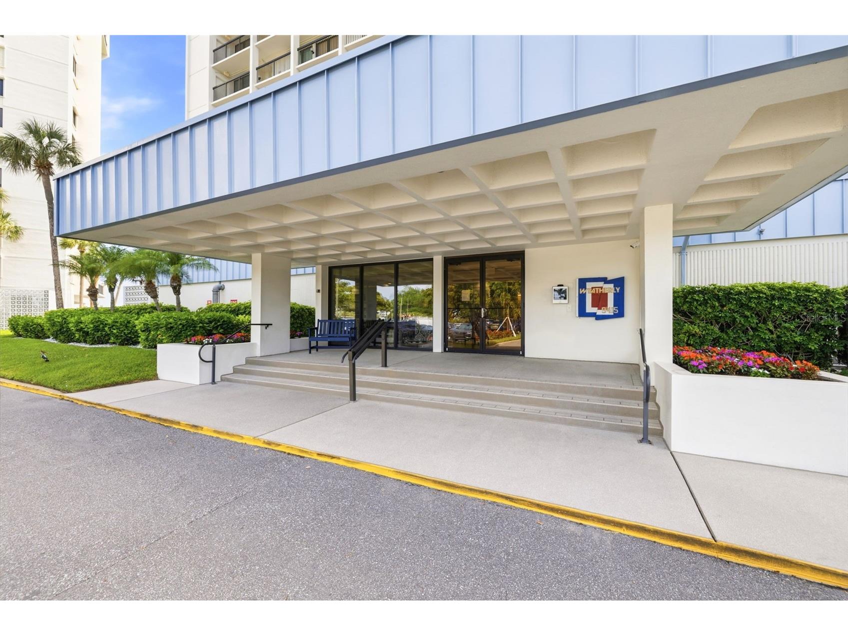 9415 Blind Pass Road #PH4 Saint Pete Beach FL 33706 - INTRACOASTAL WATERWAY TB8516607 image2