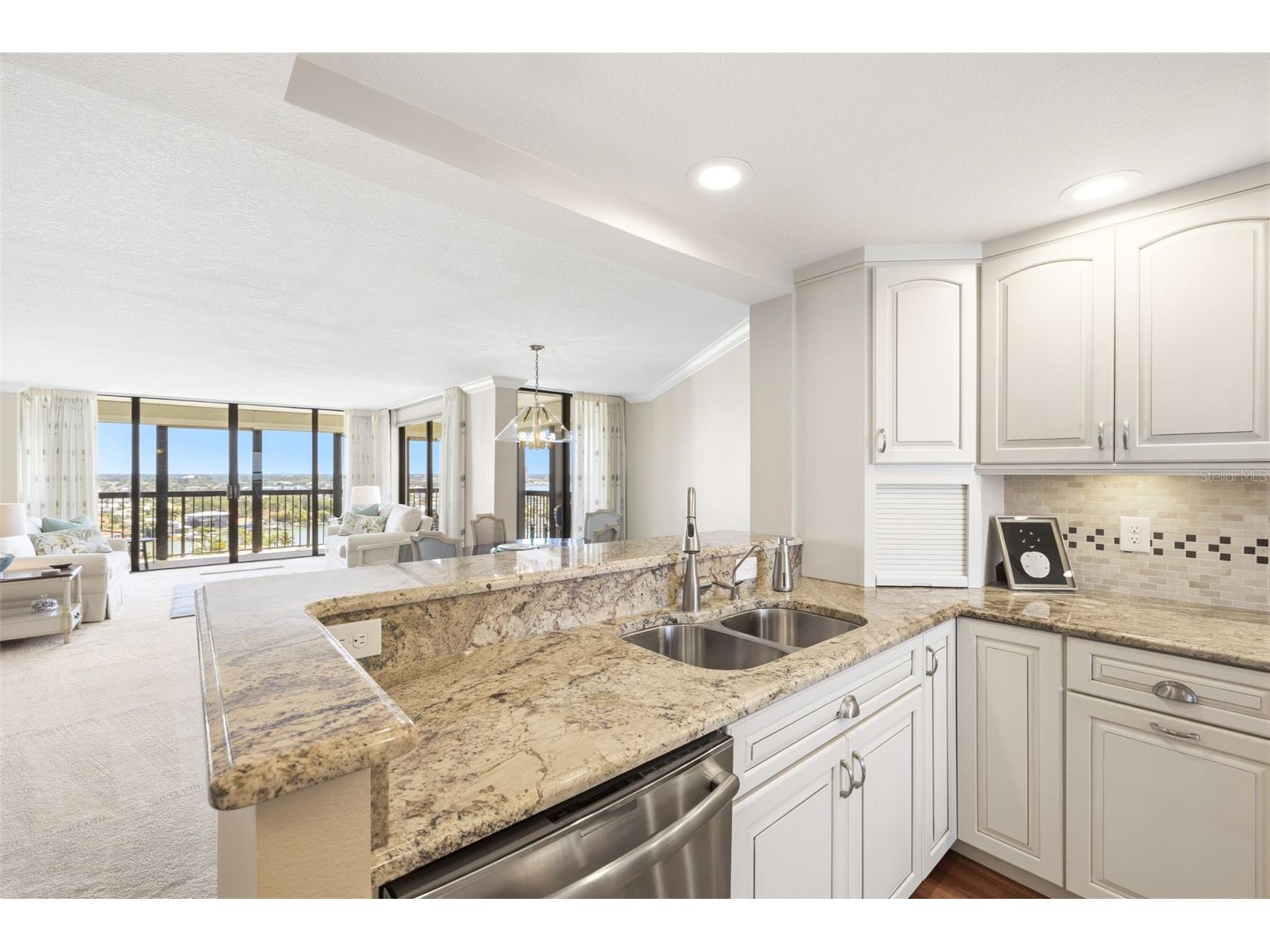 9415 Blind Pass Road #PH4 Saint Pete Beach FL 33706 - INTRACOASTAL WATERWAY TB8516607 image6