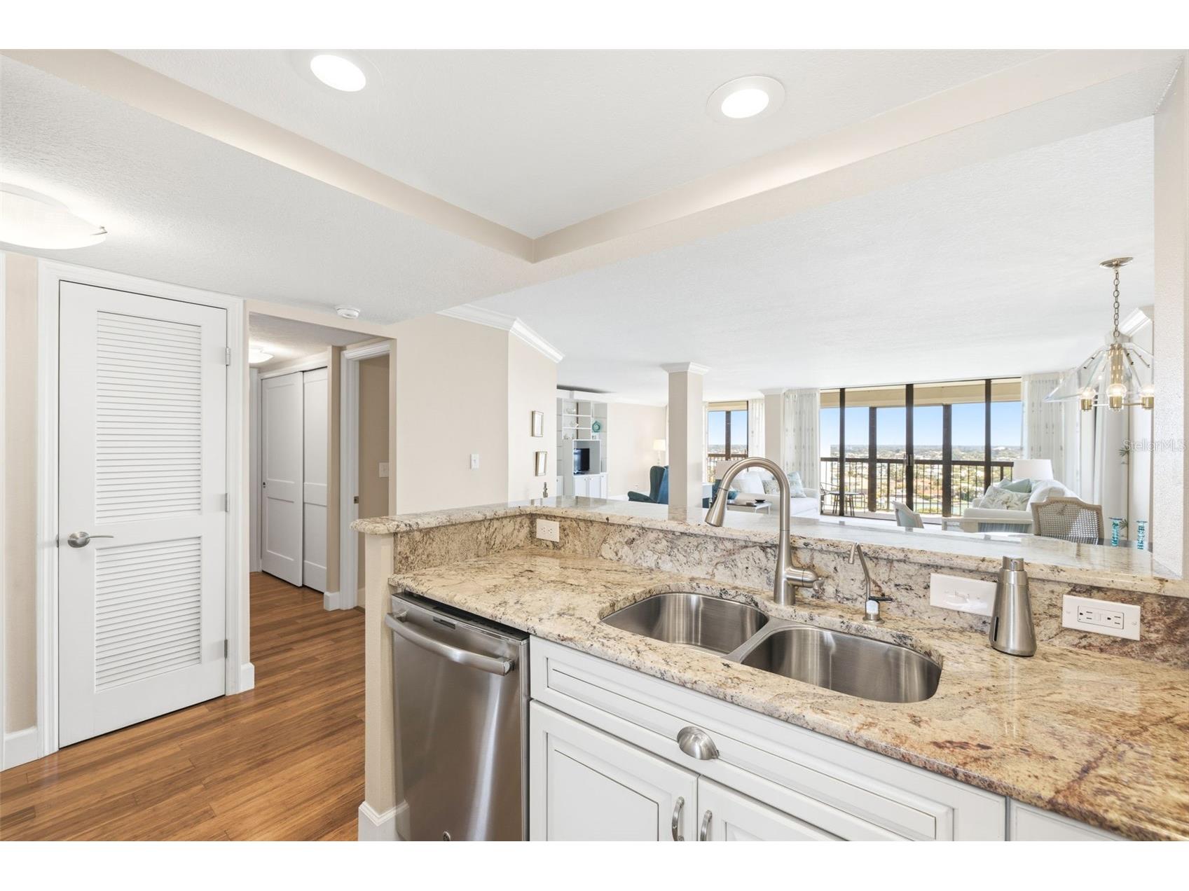 9415 Blind Pass Road #PH4 Saint Pete Beach FL 33706 - INTRACOASTAL WATERWAY TB8516607 image7