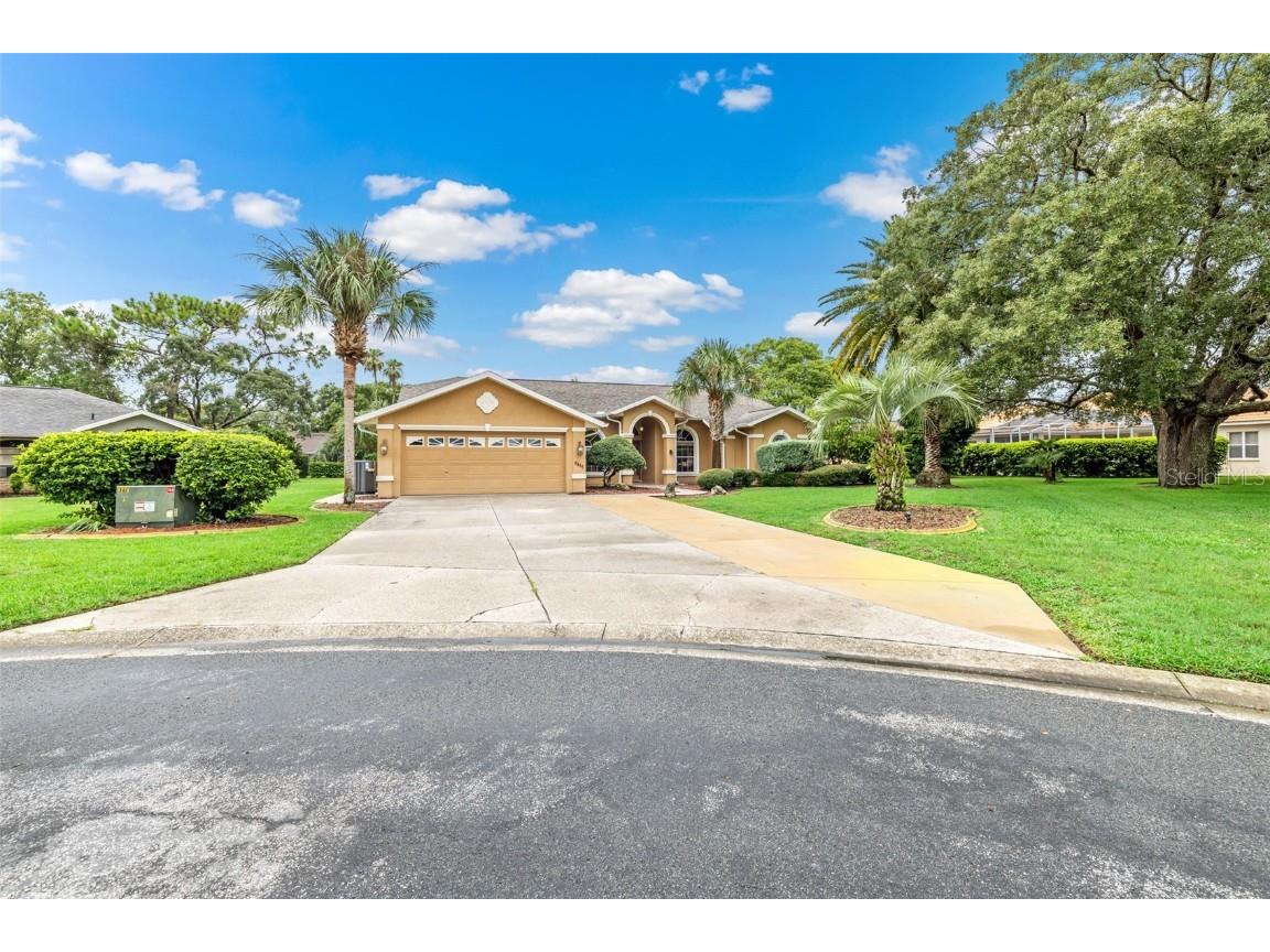 9415 Cobbler Court Weeki Wachee FL 34613 W7866577 image1