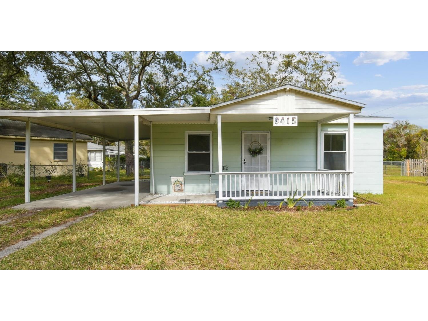 9415 Forest Hills Drive Tampa FL 33612 TB8341196 image1