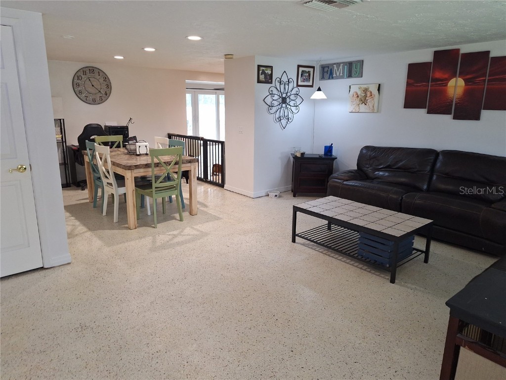 9415 Indale Drive New Port Richey FL 34654 W7880066 image14