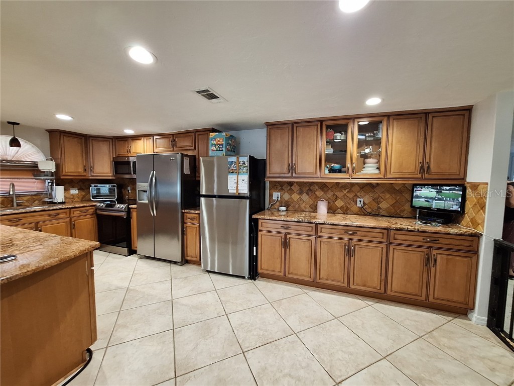 9415 Indale Drive New Port Richey FL 34654 W7880066 image3