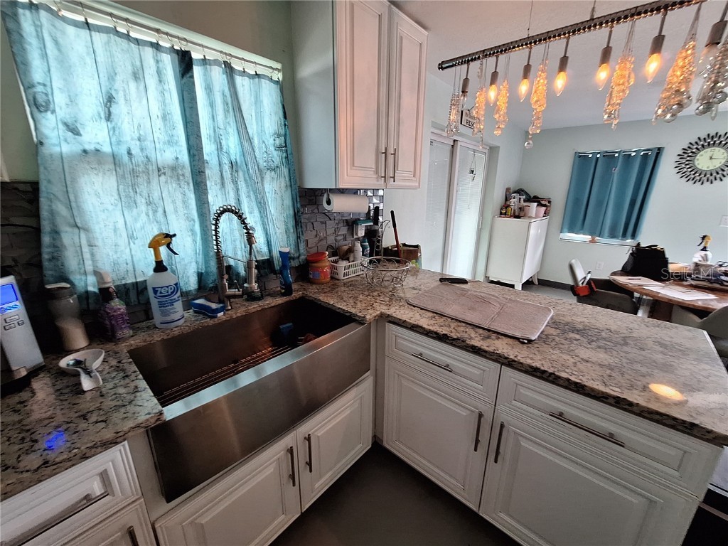 9415 Indale Drive New Port Richey FL 34654 W7880066 image73