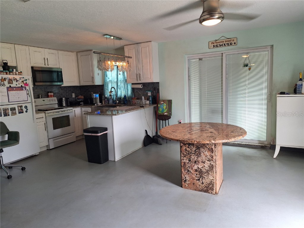 9415 Indale Drive New Port Richey FL 34654 W7880066 image74