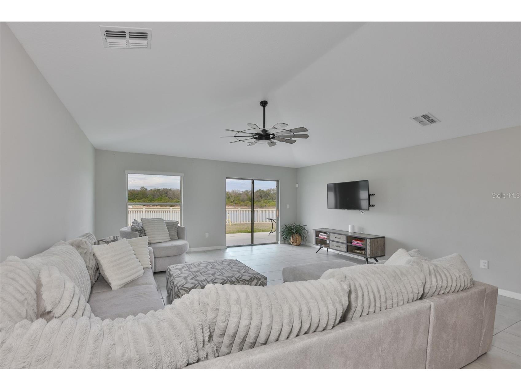 9416 Channing Hill Drive Sun City Center FL 33573 TB8481359 image19
