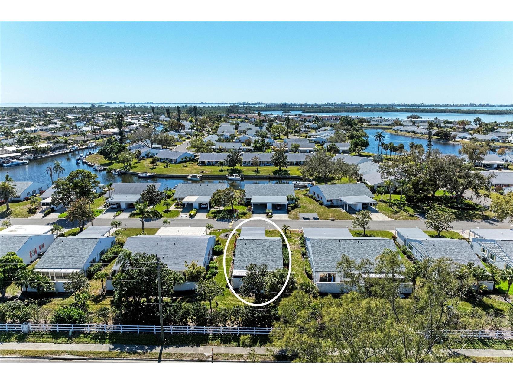 9417 Kingston Drive #9417 Bradenton FL 34210 - SARASOTA BAY INTRACOASTAL A4682266 image2