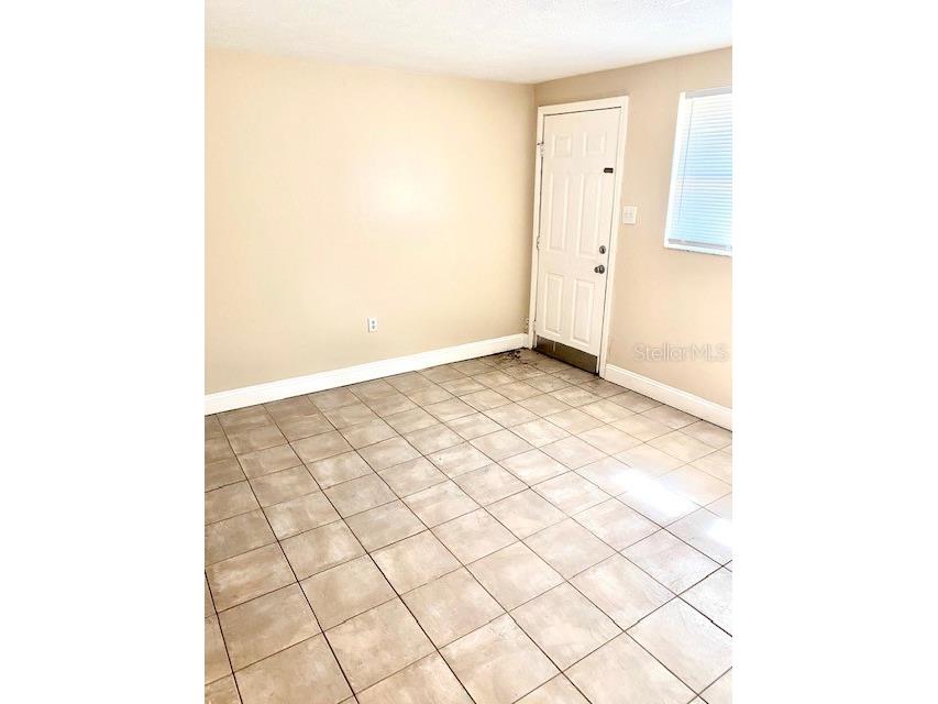 9418 Greystone Road Thonotosassa FL 33592 TB8379509 image10