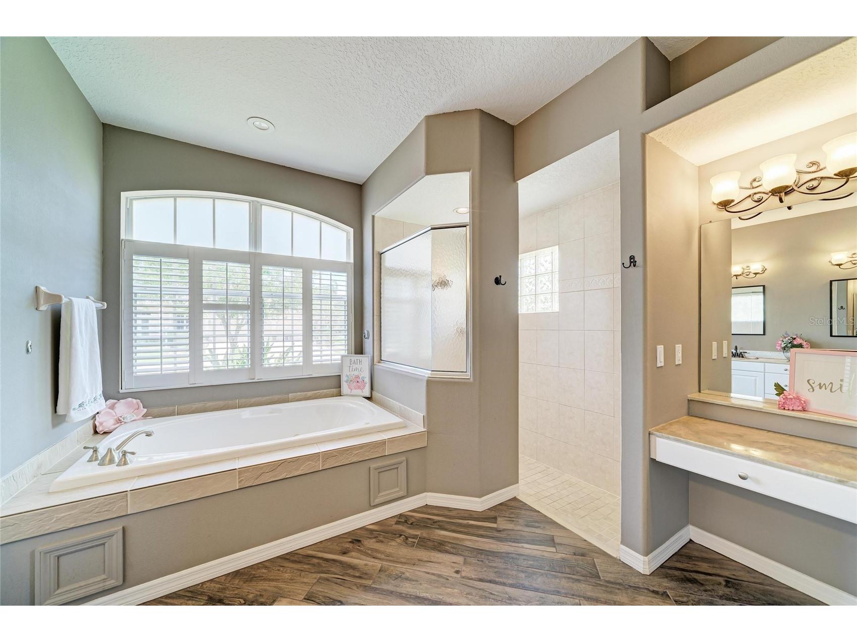 9419 54th Court E Parrish FL 34219 A4691205 image36
