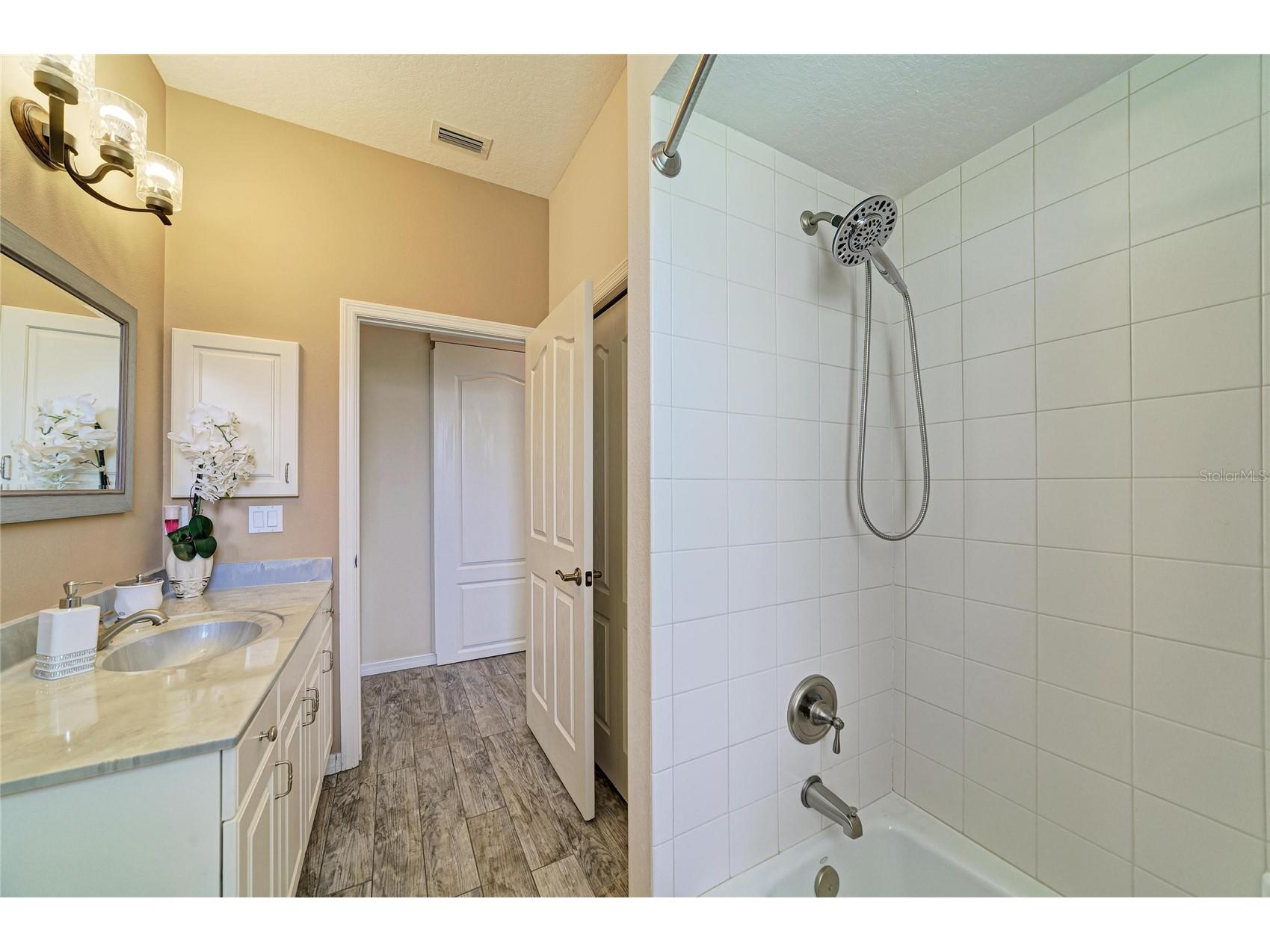 9419 54th Court E Parrish FL 34219 A4691205 image42