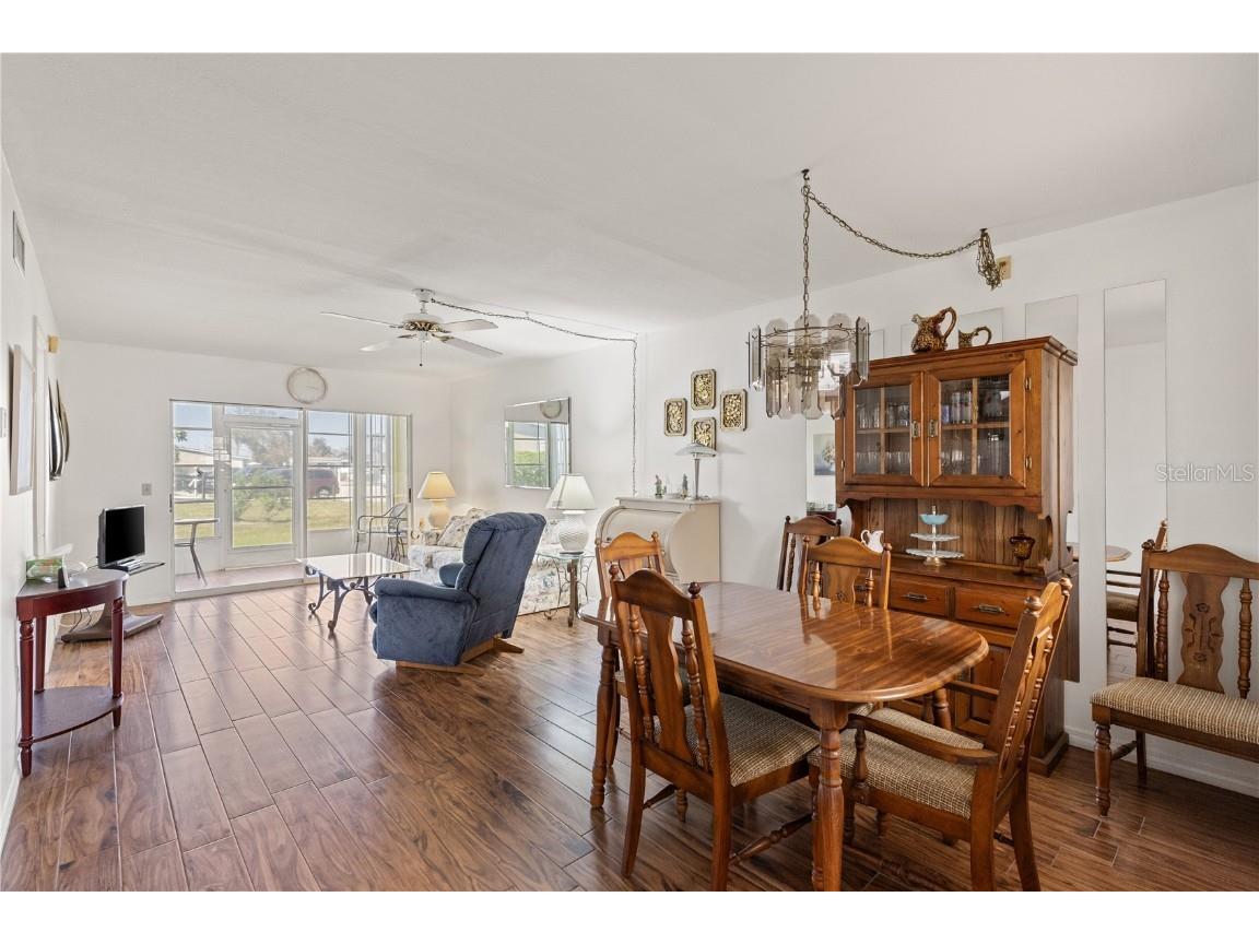 942 Capri Isles Boulevard #105 Venice FL 34292 N6141507 image11