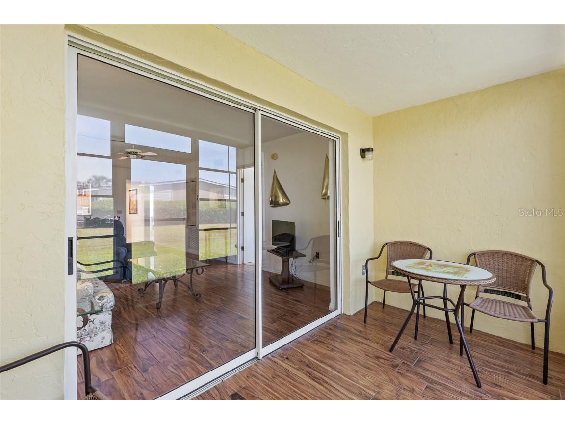 942 Capri Isles Boulevard #105 Venice FL 34292 N6141507 image19