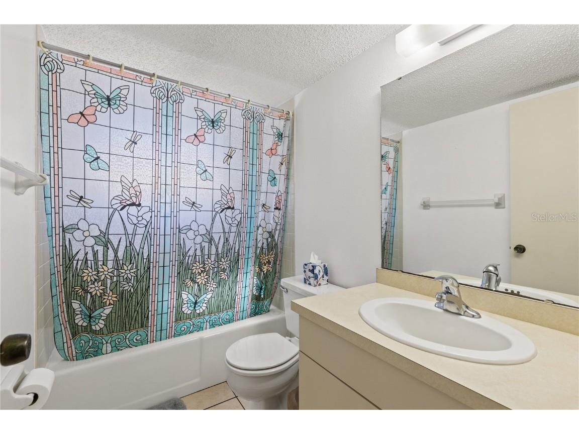942 Capri Isles Boulevard #105 Venice FL 34292 N6141507 image23