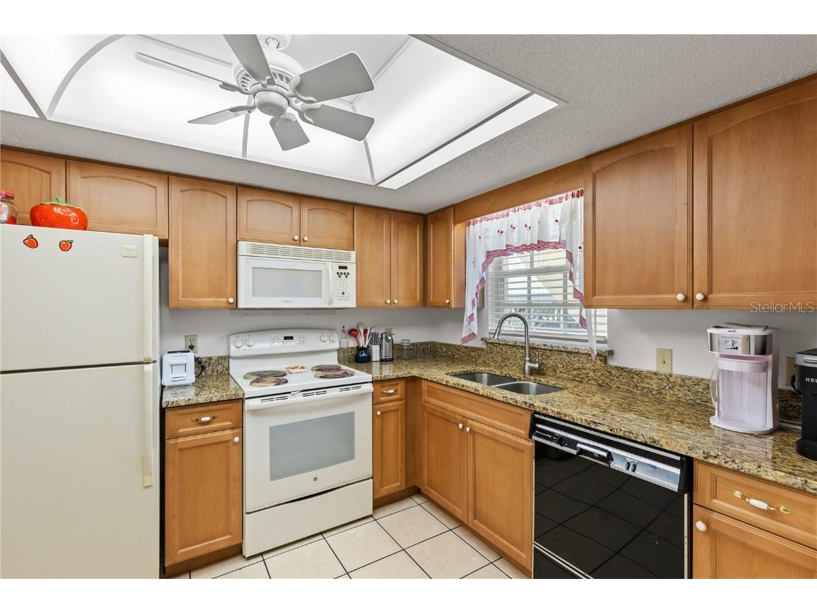 942 Capri Isles Boulevard #105 Venice FL 34292 N6141507 image7