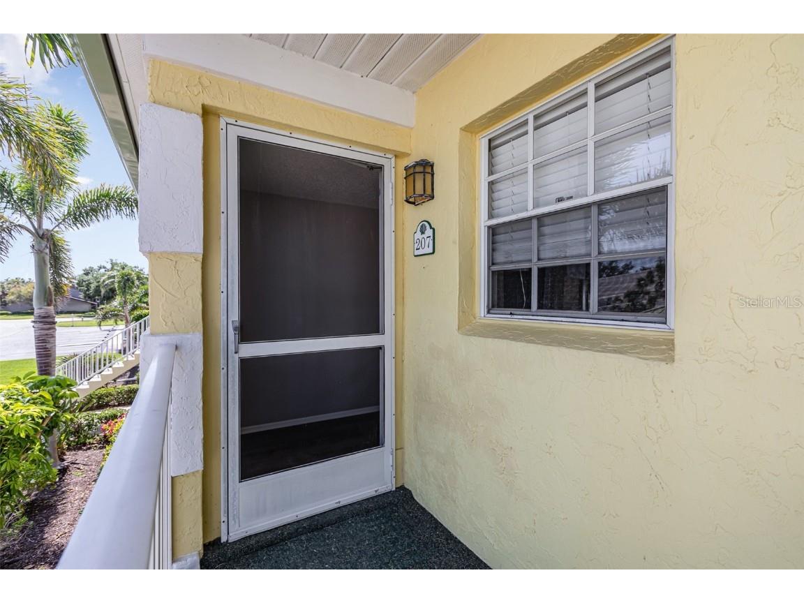 942 Capri Isles Boulevard #207 Venice FL 34292 TB8377293 image2