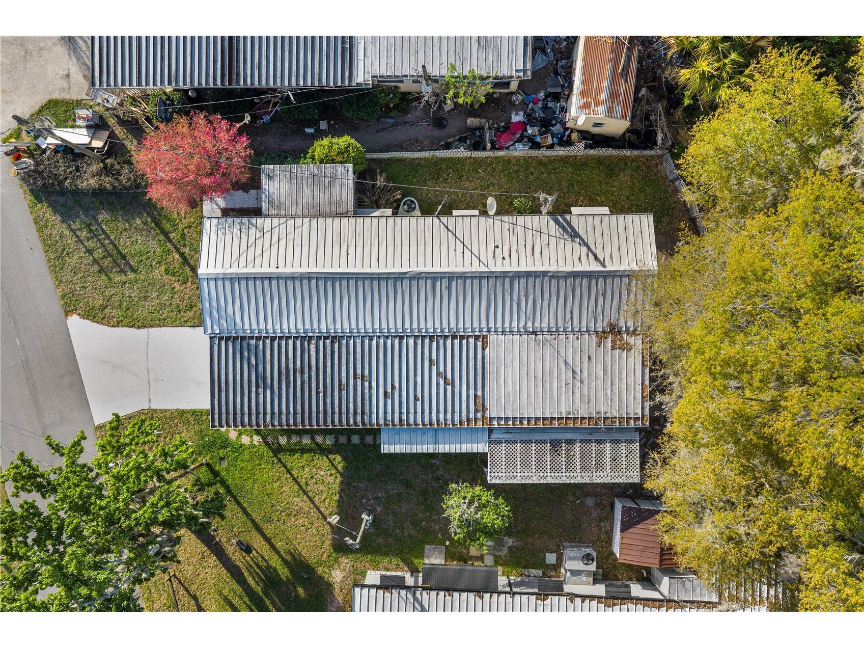 942 Cr 461 Lake Panasoffkee FL 33538 OM720891 image17