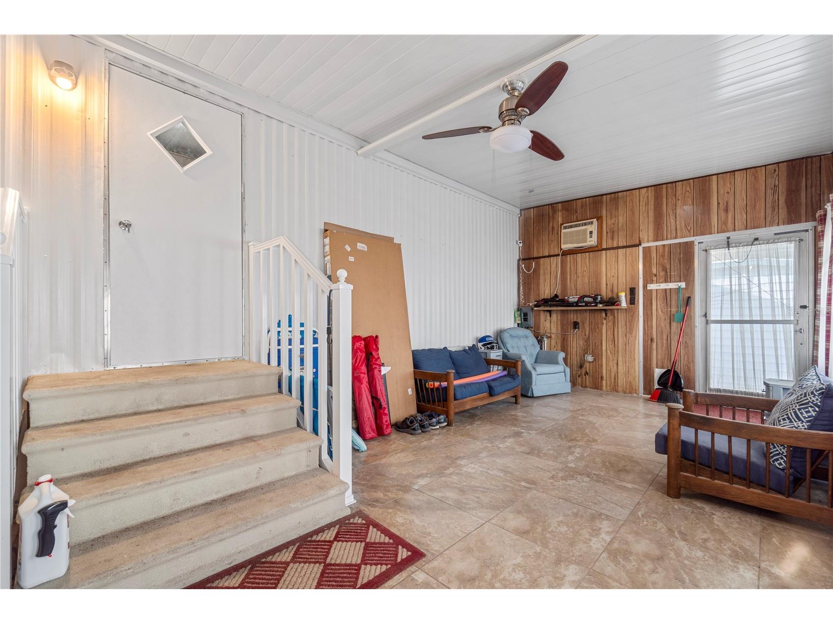 942 Cr 461 Lake Panasoffkee FL 33538 OM720891 image23