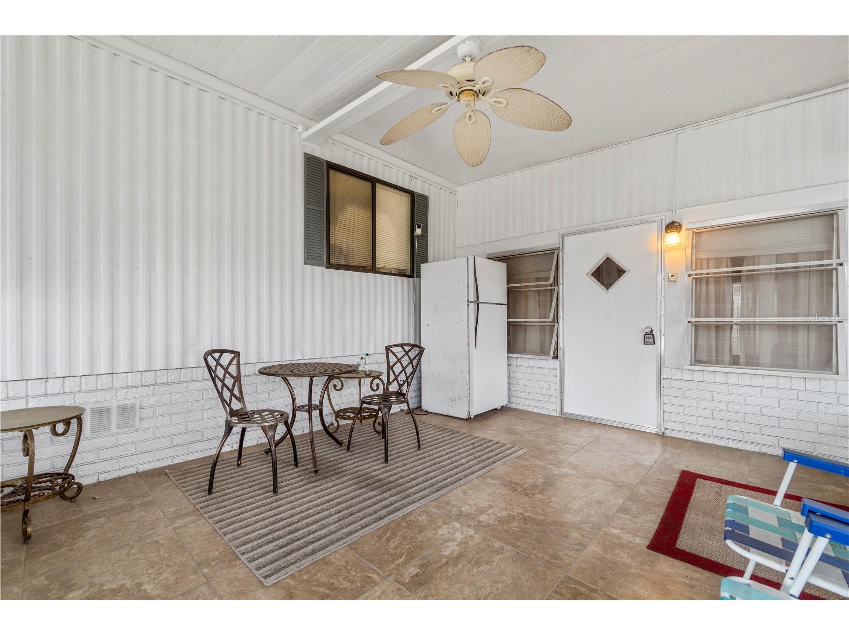 942 Cr 461 Lake Panasoffkee FL 33538 OM720891 image31