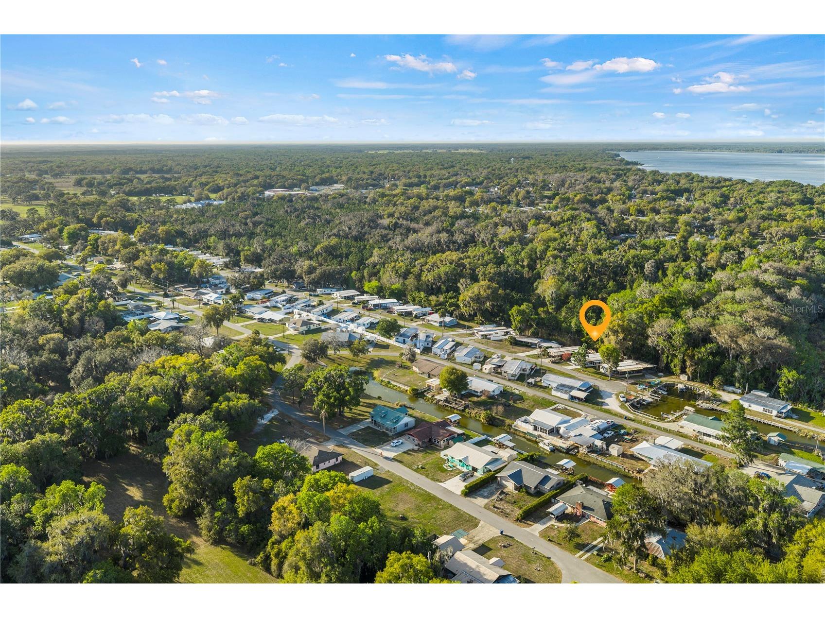 942 Cr 461 Lake Panasoffkee FL 33538 OM720891 image39