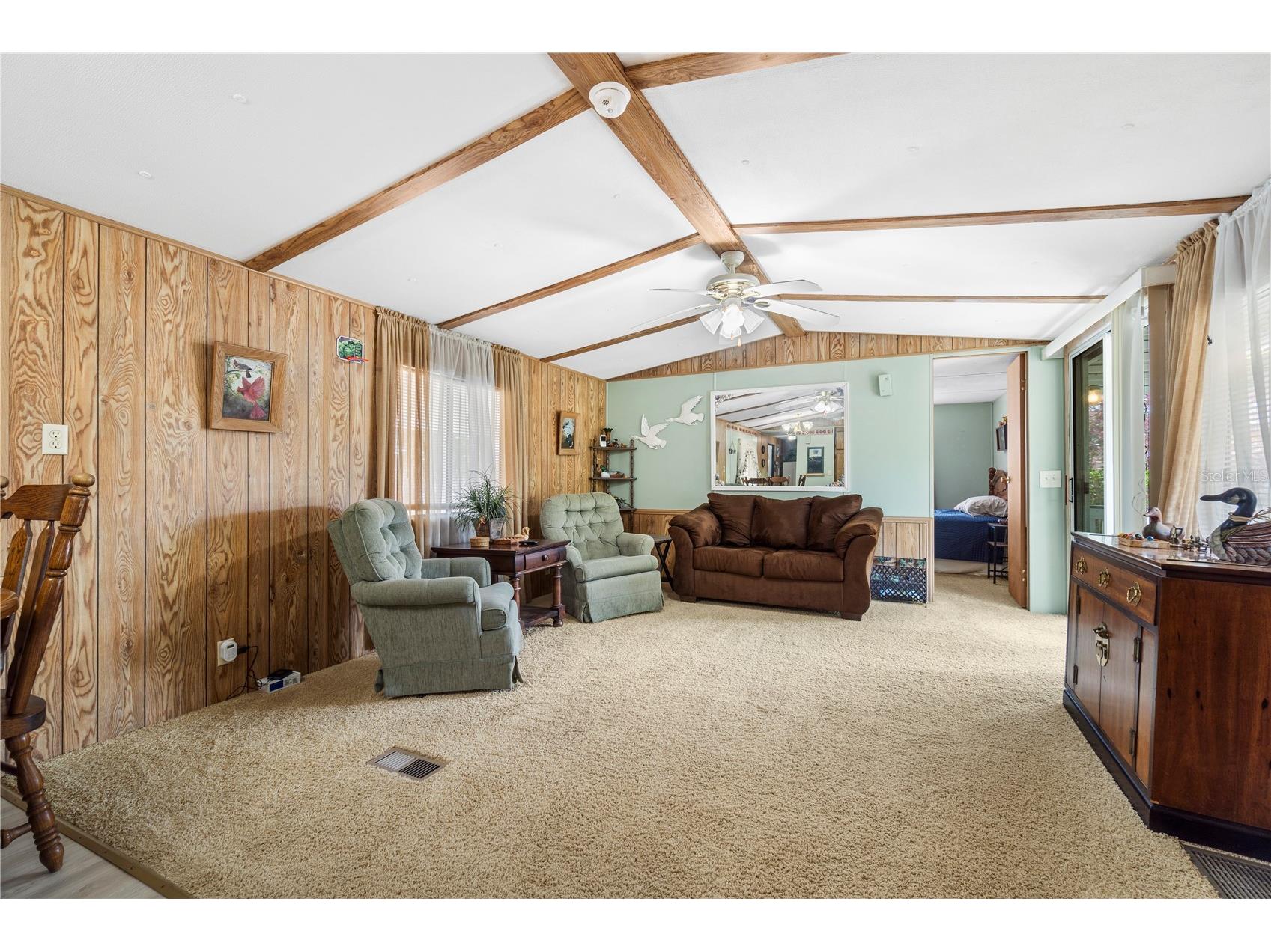 942 Cr 461 Lake Panasoffkee FL 33538 OM720891 image6