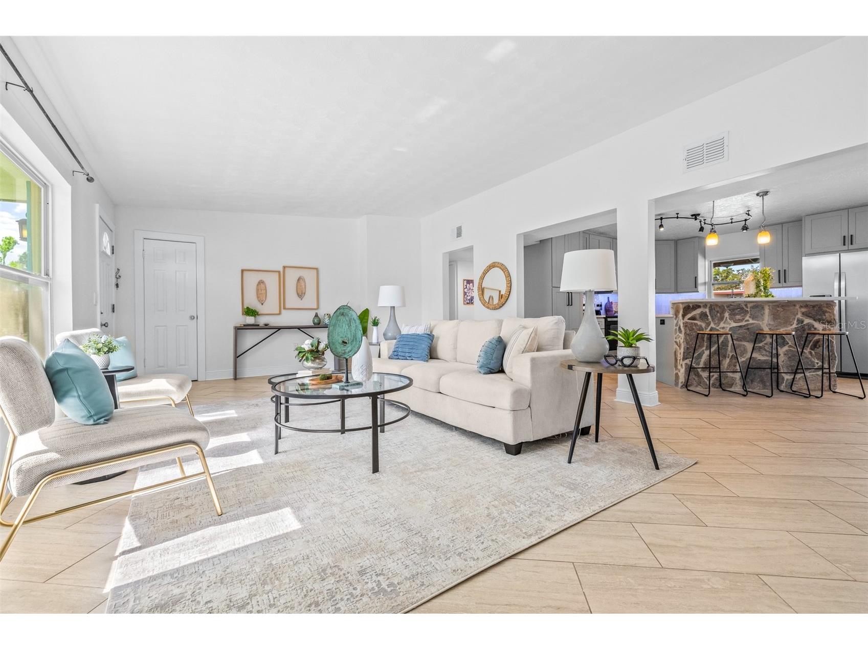 942 Dumont Drive Dunedin FL 34698 TB8507684 image15