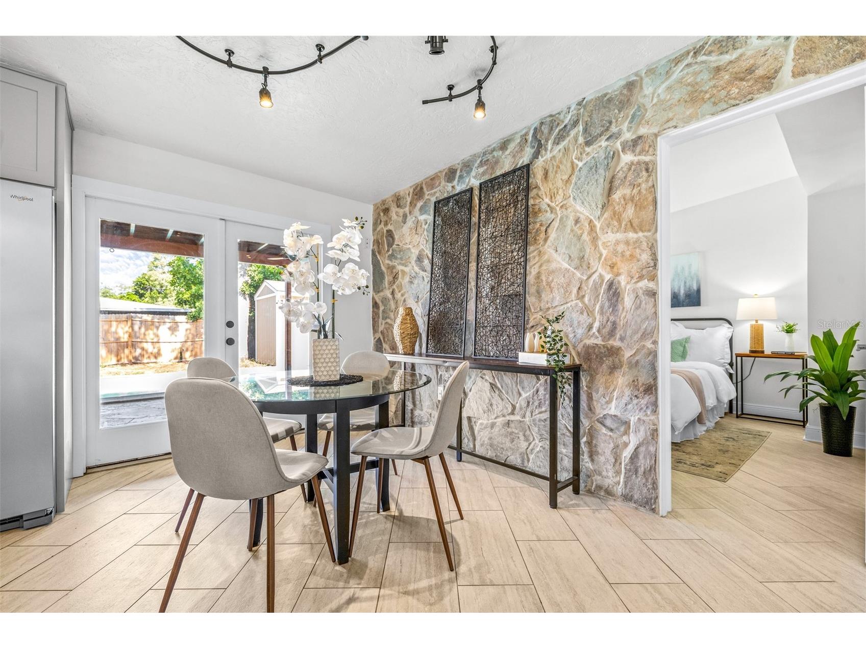 942 Dumont Drive Dunedin FL 34698 TB8507684 image29