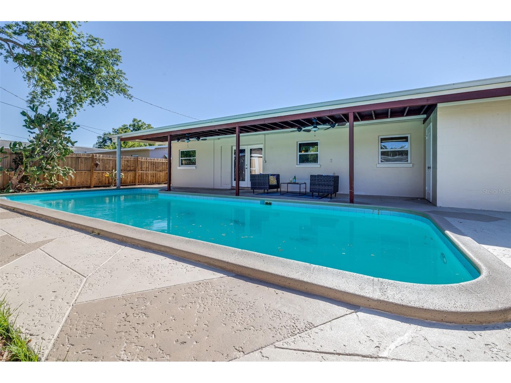 942 Dumont Drive Dunedin FL 34698 TB8507684 image54