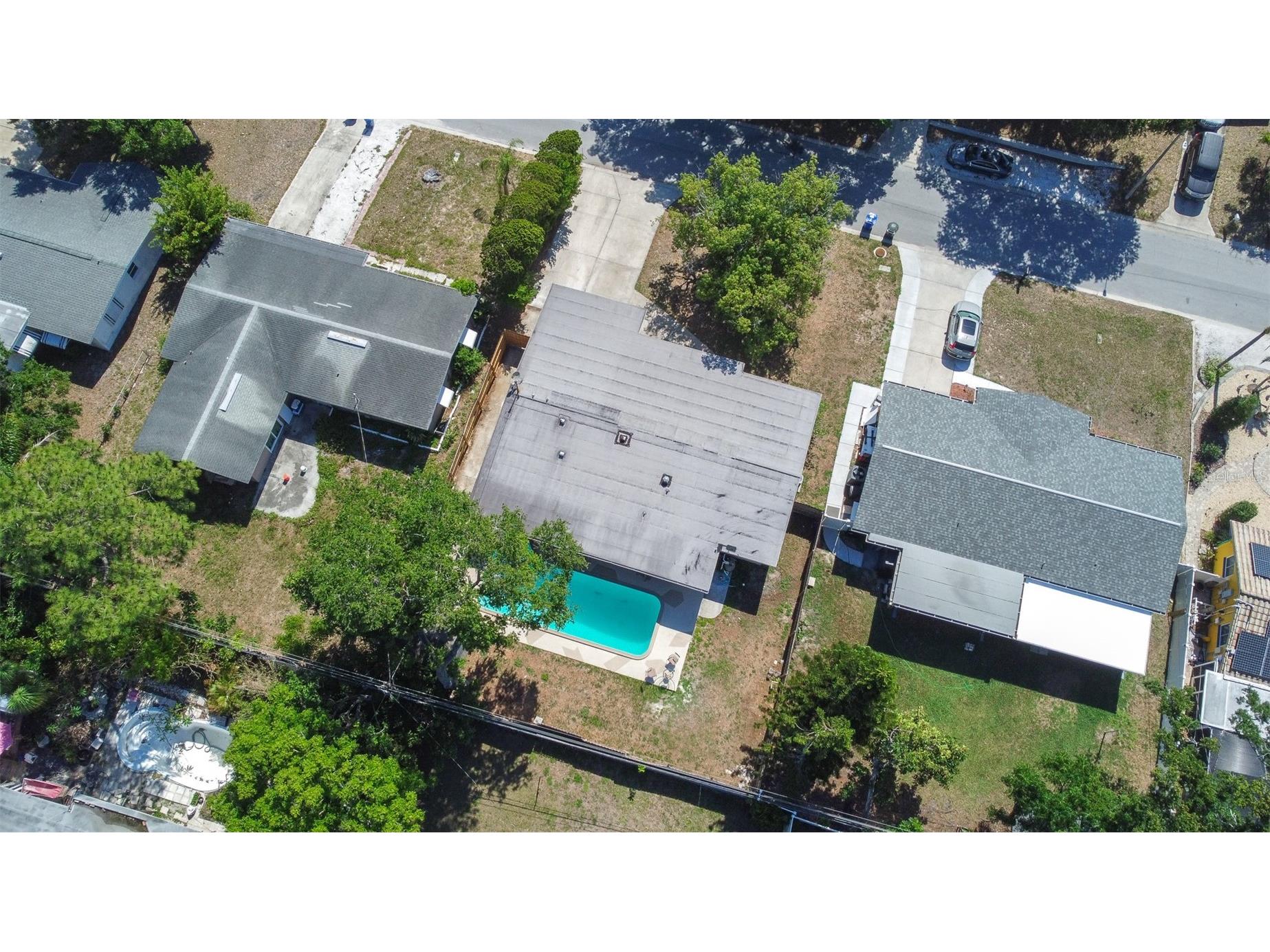 942 Dumont Drive Dunedin FL 34698 TB8507684 image75