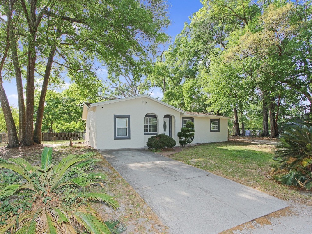 942 Haas Avenue Apopka FL 32703 S5123753 image1