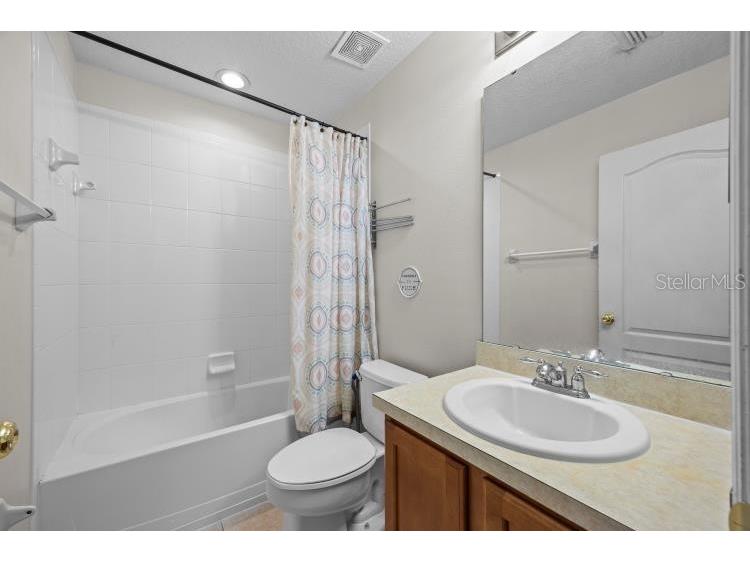942 Henley Circle Davenport FL 33896 O6376894 image32