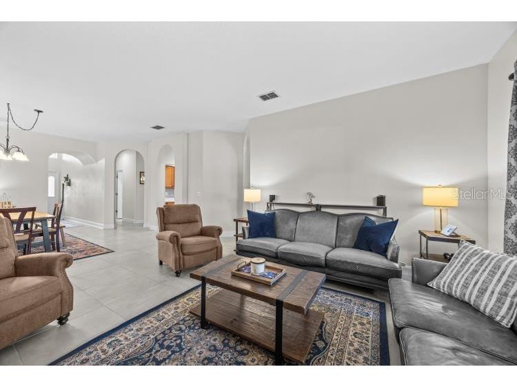 942 Henley Circle Davenport FL 33896 O6376894 image8