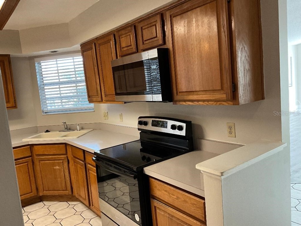 942 Malden Court Longwood FL 32750 V4943755 image3