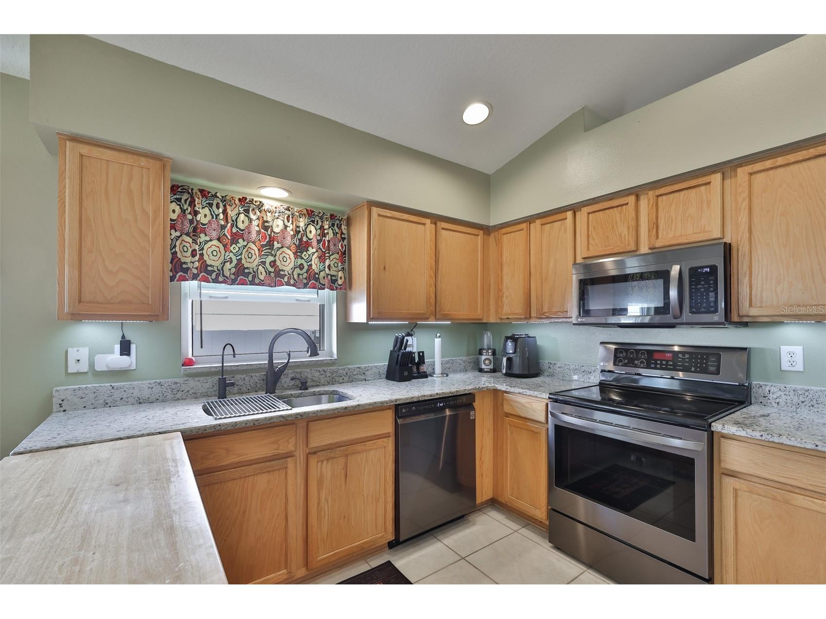 942 Ridge Haven Drive Brandon FL 33511 TB8486027 image16