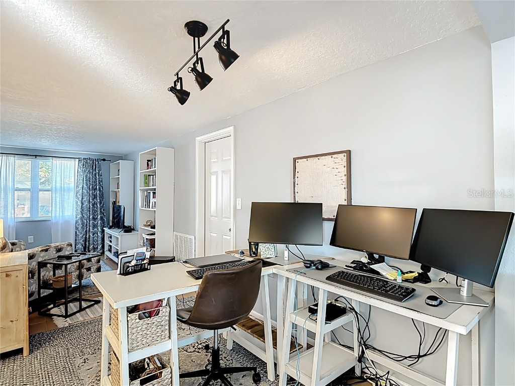 9420 Cochise Lane Port Richey FL 34668 W7880807 image13