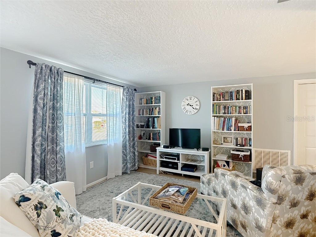 9420 Cochise Lane Port Richey FL 34668 W7880807 image8