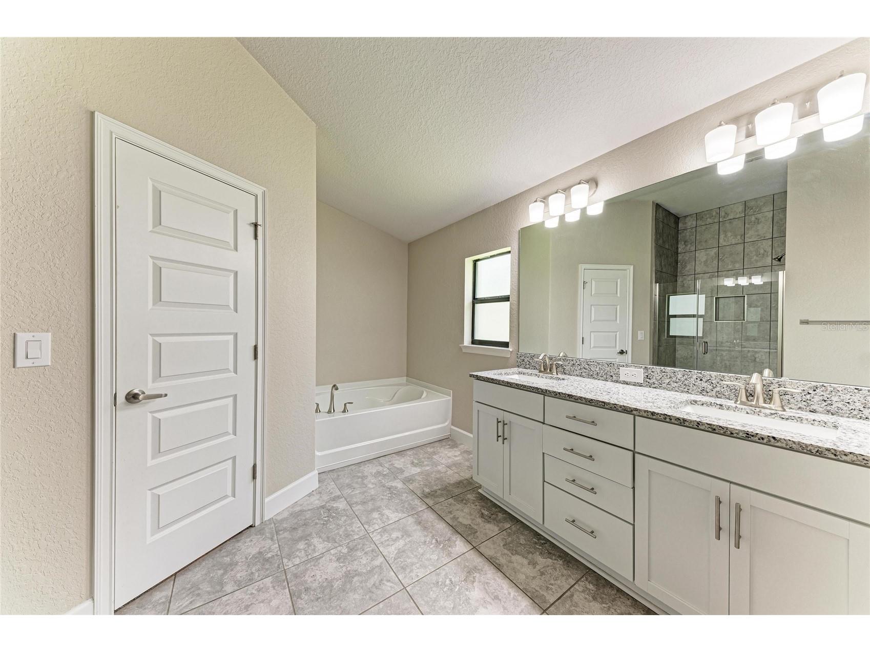 9421 43rd Court E Parrish FL 34219 A4696523 image19