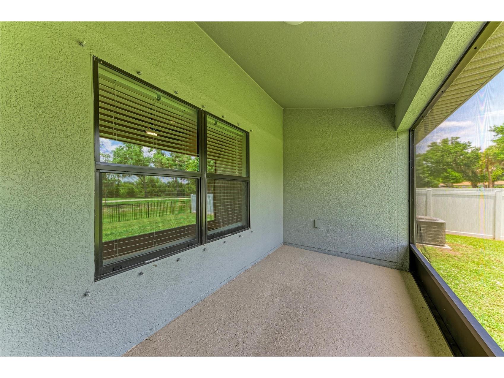 9421 43rd Court E Parrish FL 34219 A4696523 image29