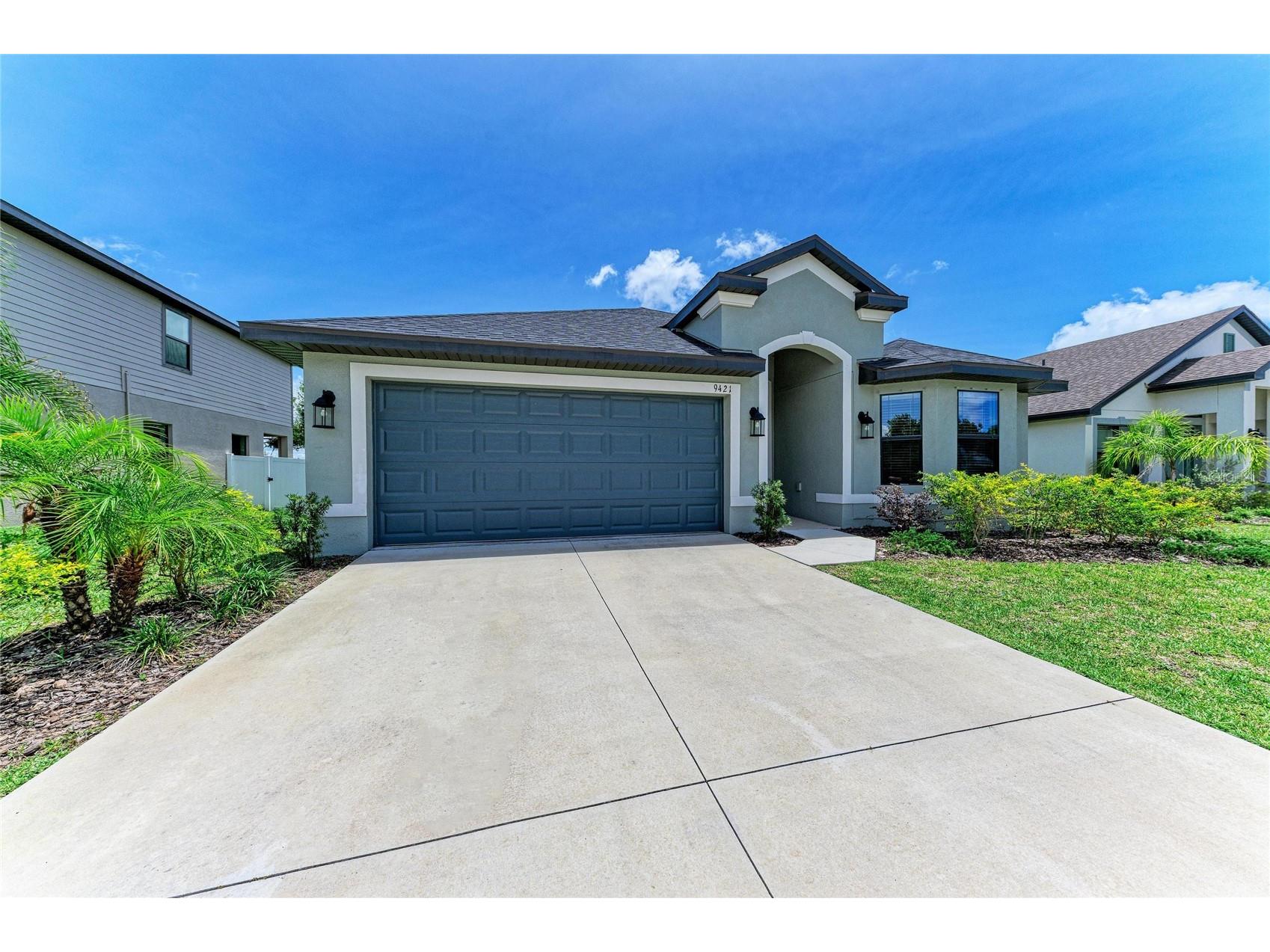 9421 43rd Court E Parrish FL 34219 A4696523 image3