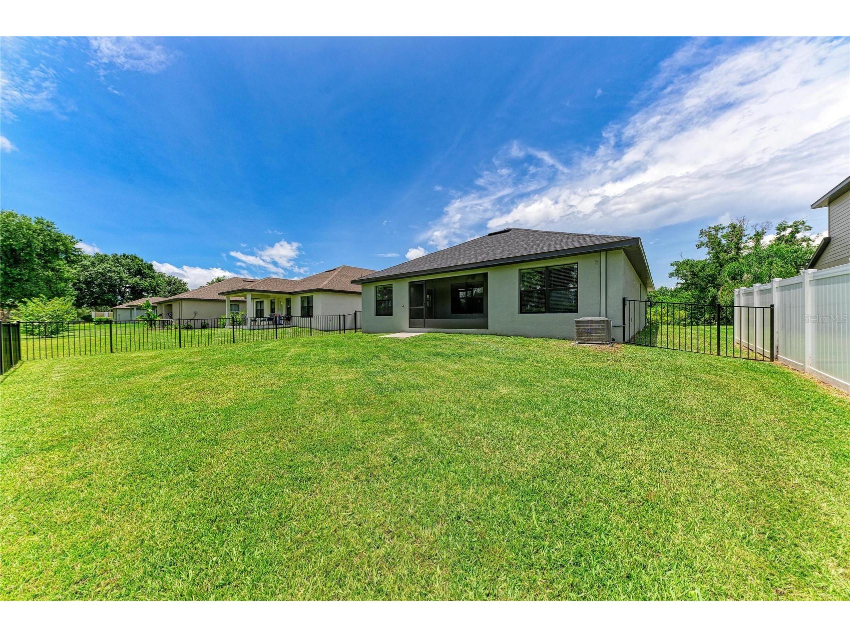 9421 43rd Court E Parrish FL 34219 A4696523 image31