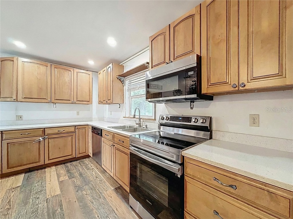 9421 Sunshine Grove Road Brooksville FL 34613 W7881140 image13