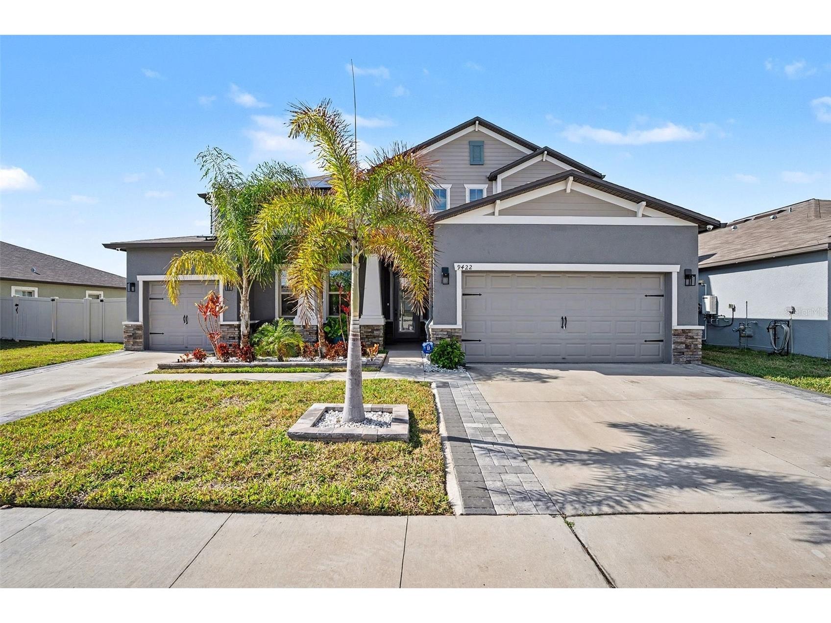 9422 Channing Hill Drive Ruskin FL 33573 TB8481592 image1