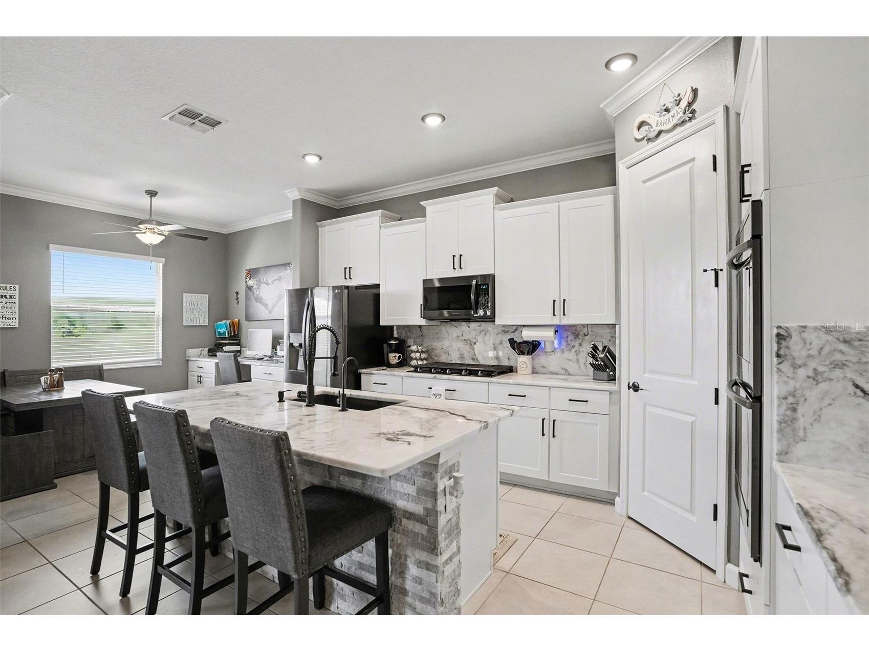9422 Channing Hill Drive Ruskin FL 33573 TB8481592 image8