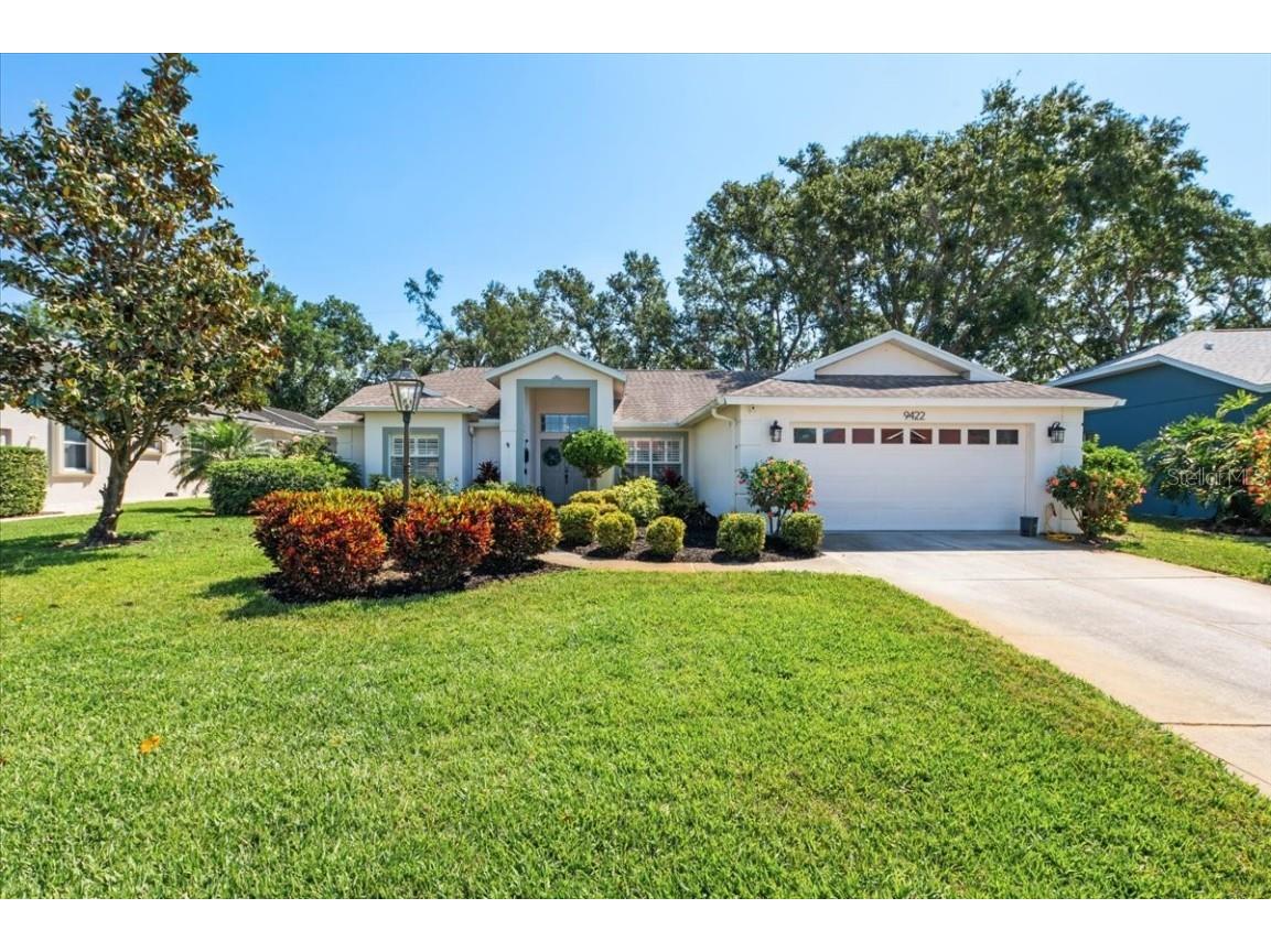 9422 Hawksmoor Lane Sarasota FL 34238 A4648473 image1