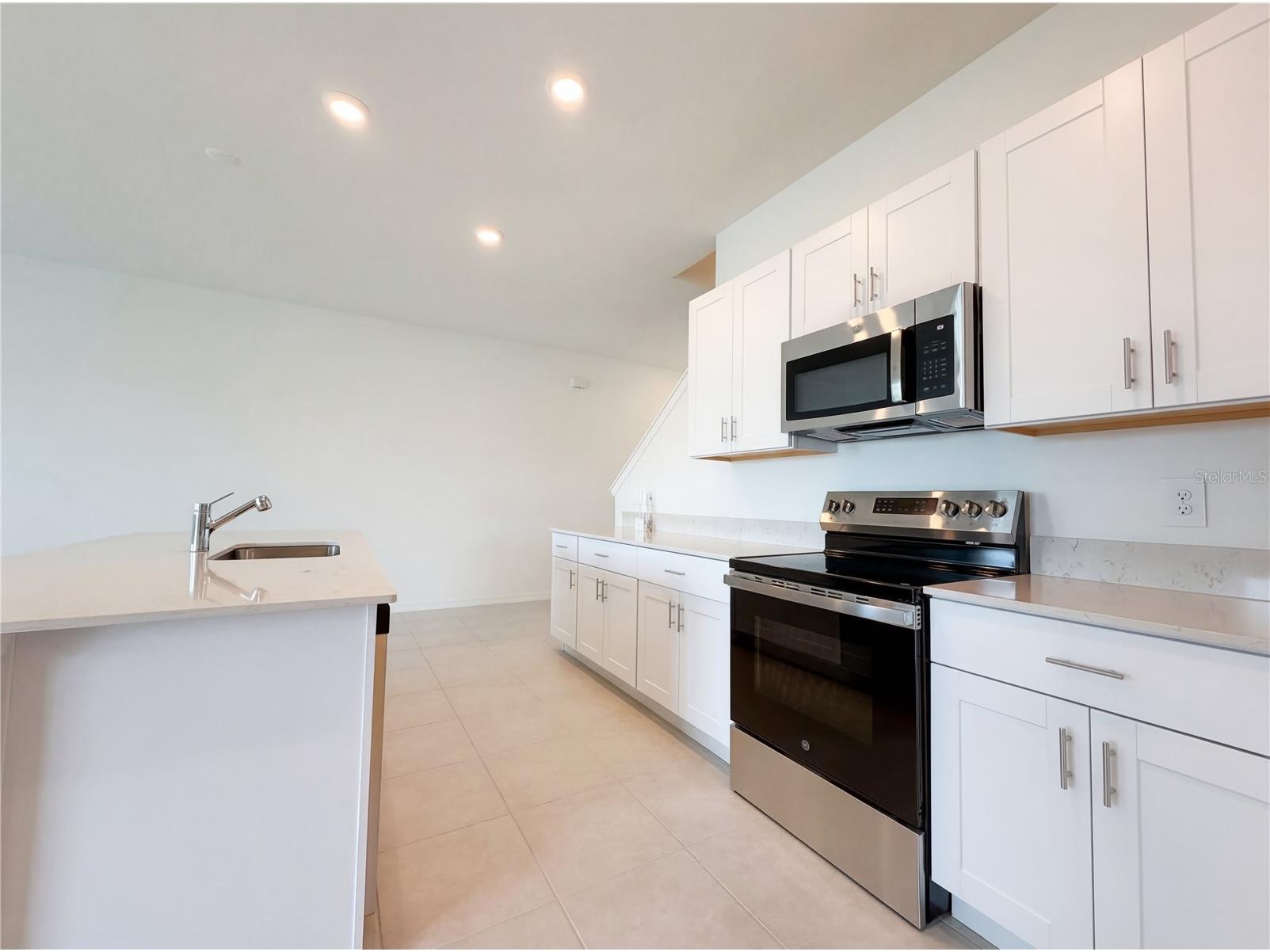9423 Gulf Shore Terrace Parrish FL 34219 O6392048 image13