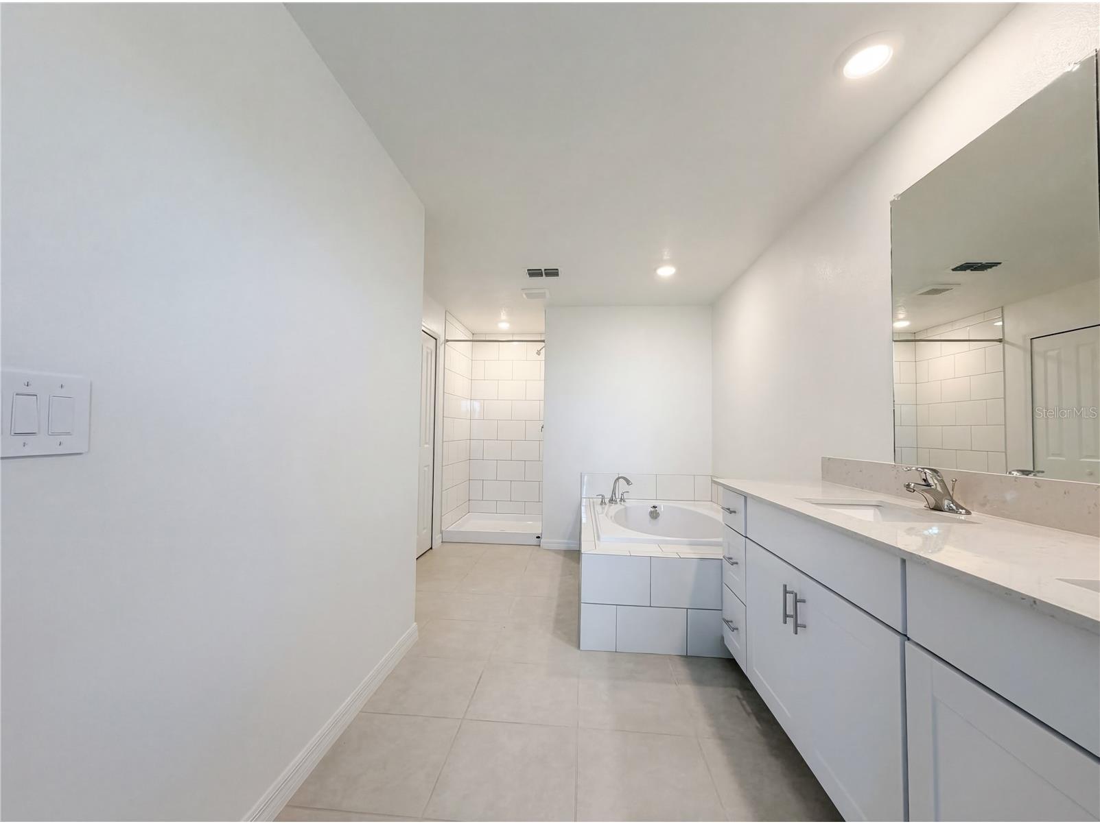 9423 Gulf Shore Terrace Parrish FL 34219 O6392048 image25