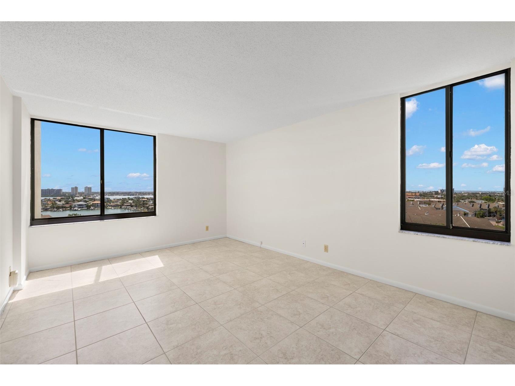 9425 Blind Pass Road #1008 Saint Pete Beach FL 33706 - INTRACOASTAL WATERWAY TB8392409 image28