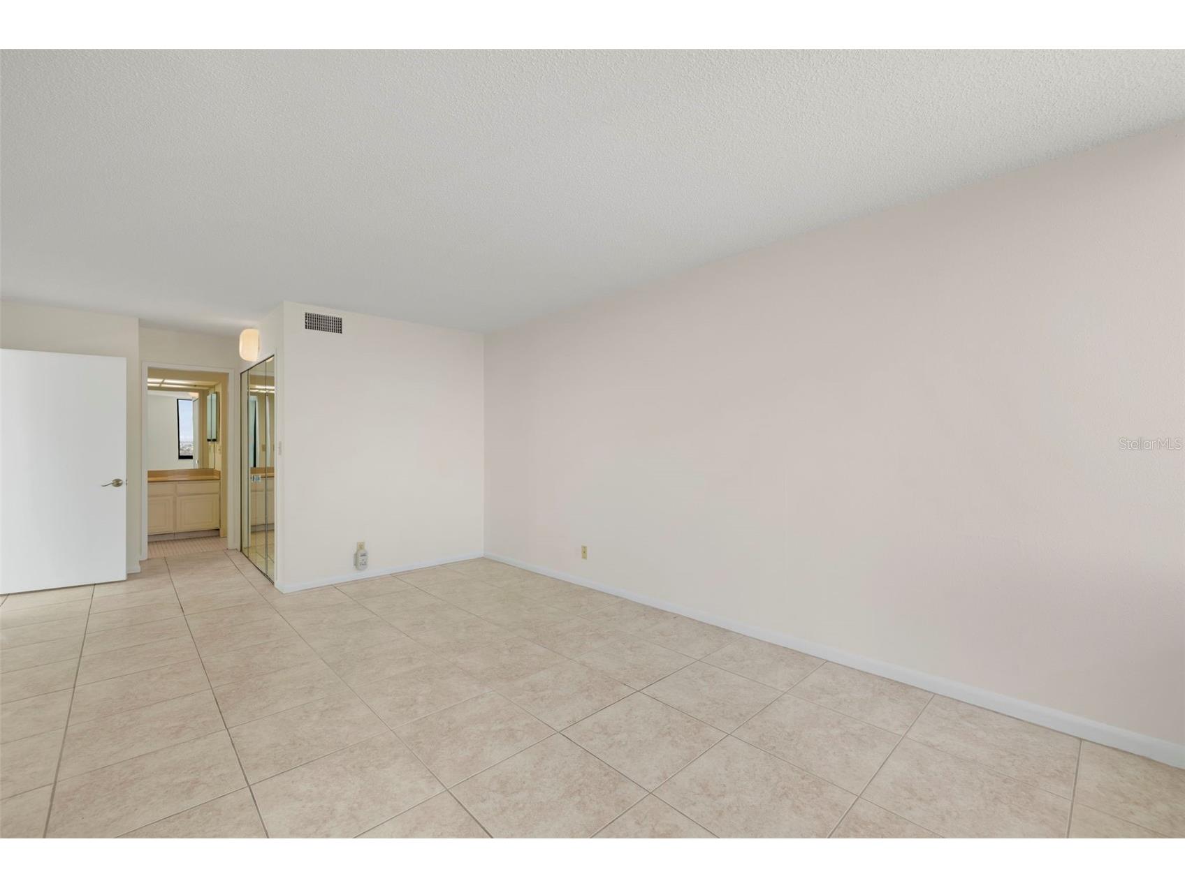 9425 Blind Pass Road #1008 Saint Pete Beach FL 33706 - INTRACOASTAL WATERWAY TB8494725 image16