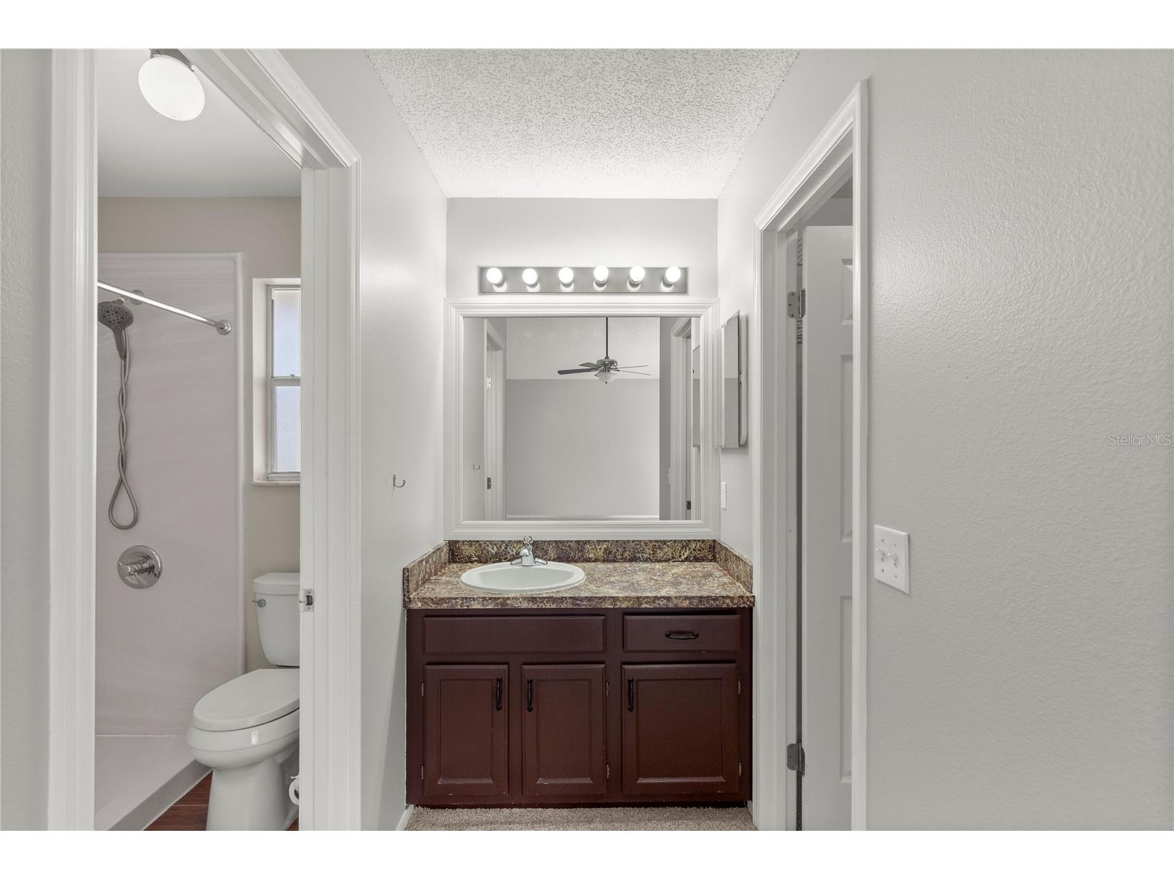 9425 Chandon Drive Orlando FL 32825 O6422652 image21