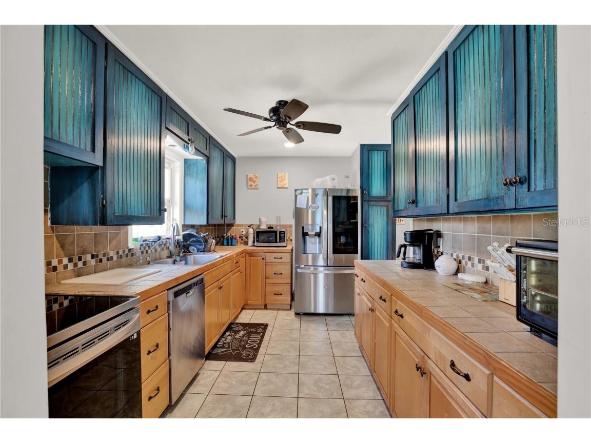 9425 Osceola Drive New Port Richey FL 34654 W7881224 image3