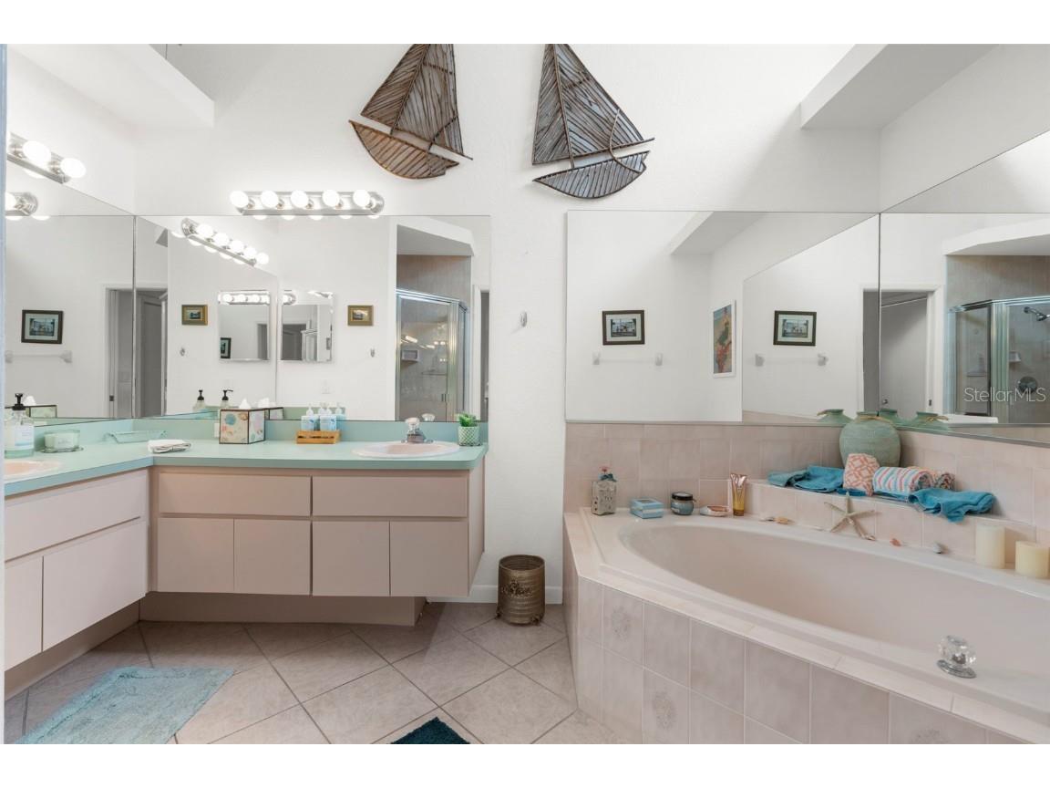 9426 Mississippi Run Weeki Wachee FL 34613 W7877610 image13